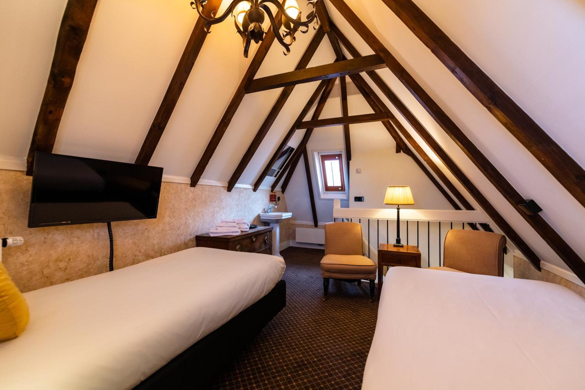 Grand Boutique Hotel-Restaurant Huis Vermeer Deventer Quarto foto